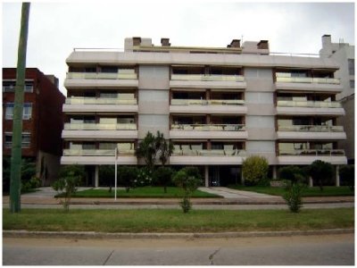 Apartamento en Mansa, 3 dormitorios *