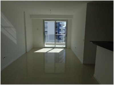 Apartamento en Brava, 2 dormitorios *