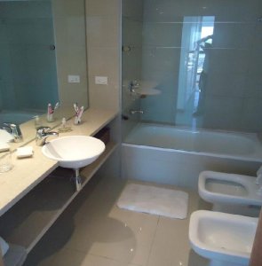 Apartamento en Roosevelt, 3 dormitorios *