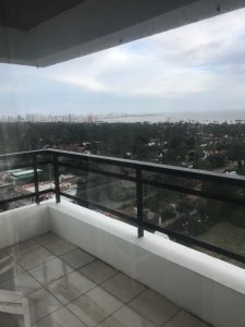 Apartamento en Roosevelt, 3 dormitorios *