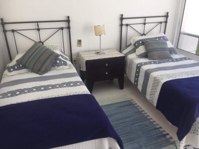 Apartamento en Brava, 4 dormitorios *