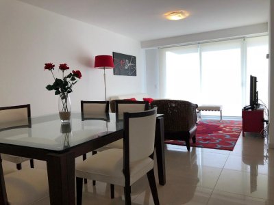 Apartamento en Brava, 3 dormitorios *