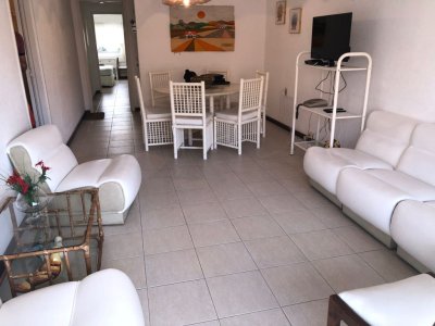 Apartamento en Peninsula, 2 dormitorios *