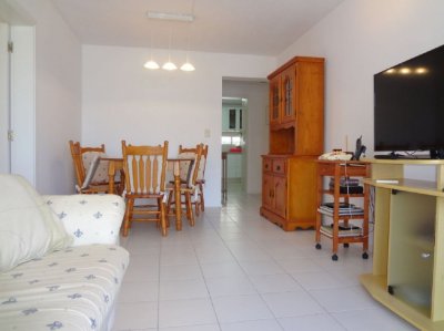 Apartamento en Brava, 2 dormitorios *