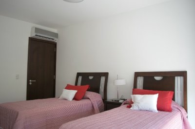 Apartamento en Pinares, 2 dormitorios *