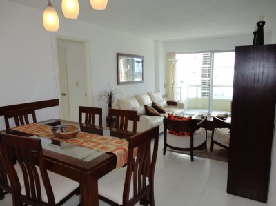 Apartamento en Brava, 2 dormitorios *