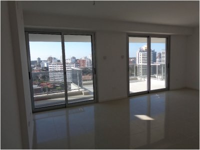 Apartamento en Brava, 3 dormitorios *