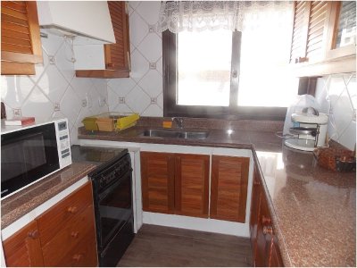 Apartamento en Brava, 2 dormitorios *