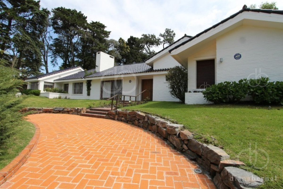 Golf - GoPunta - Portal Inmobiliario de Punta del Este - Maldonado