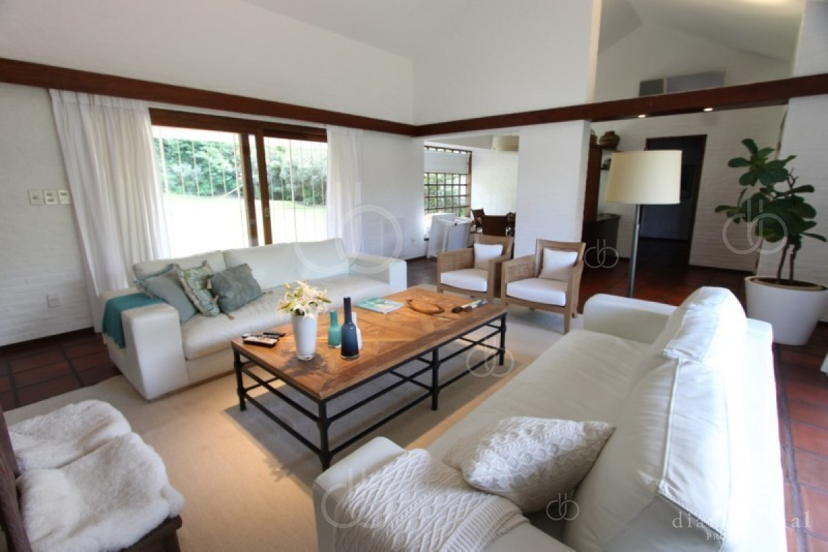 Golf - GoPunta - Portal Inmobiliario de Punta del Este - Maldonado