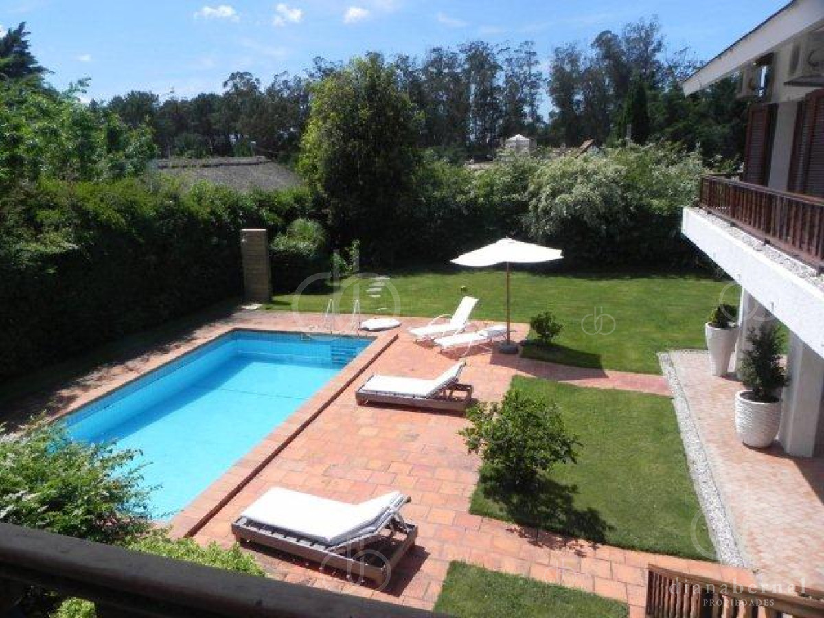 Golf - GoPunta - Portal Inmobiliario de Punta del Este - Maldonado
