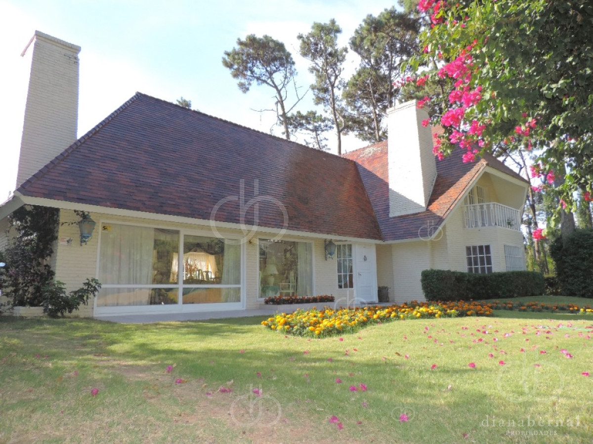 Lugano - GoPunta - Portal Inmobiliario de Punta del Este - Maldonado