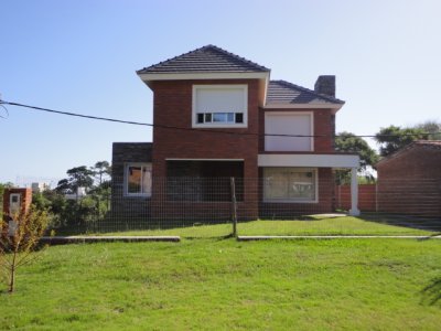 Punta del Este, Casa en Mansa, 3 dormitorios *