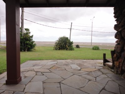 Punta del Este, frente al mar, casa en Pinares, 4 dormitorios.