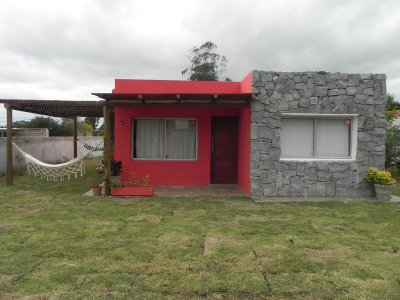 Casa en Balneario Buenos Aires, 3 dormitorios *