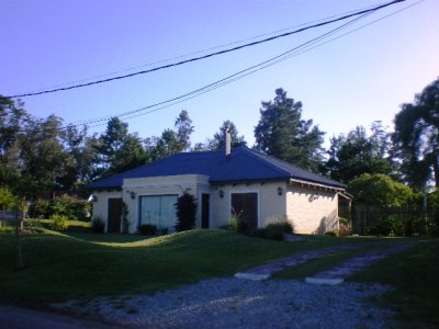 Casa en Jardines de Cordoba, 3 dormitorios *