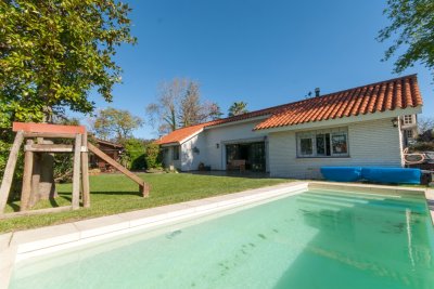 Casa en Punta del Este, Mansa, 2 dormitorios *