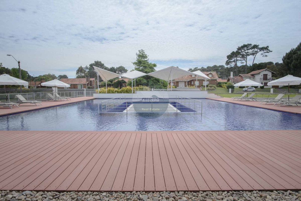 PISCINA EXTERIOR