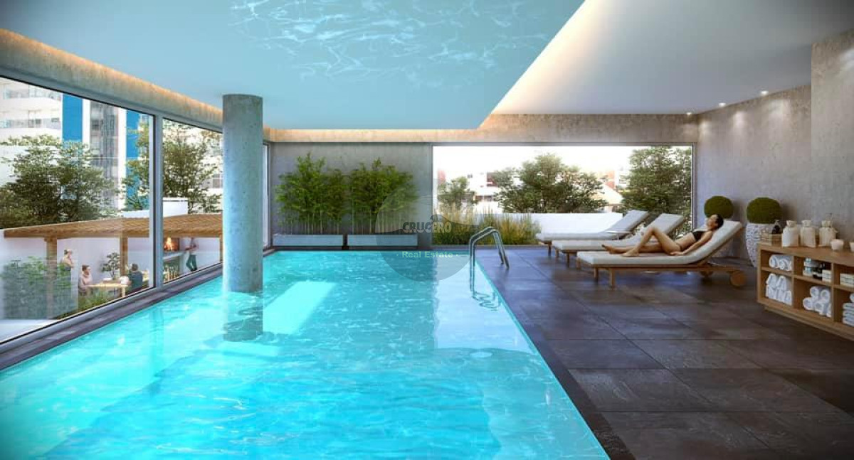 PISCINA INTERIOR