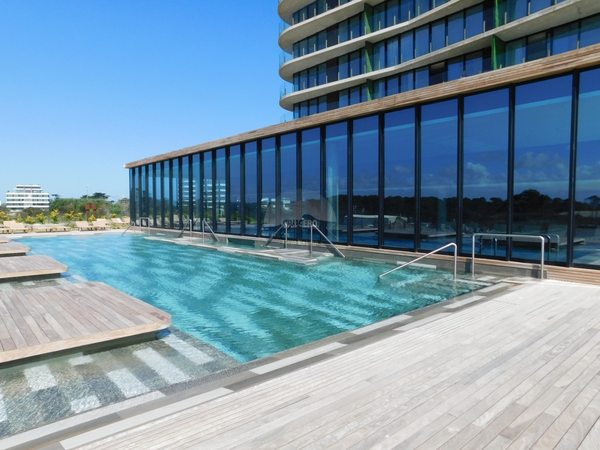 PISCINA ABIERTA