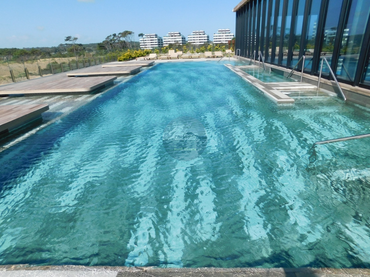 PISCINA ABIERTA