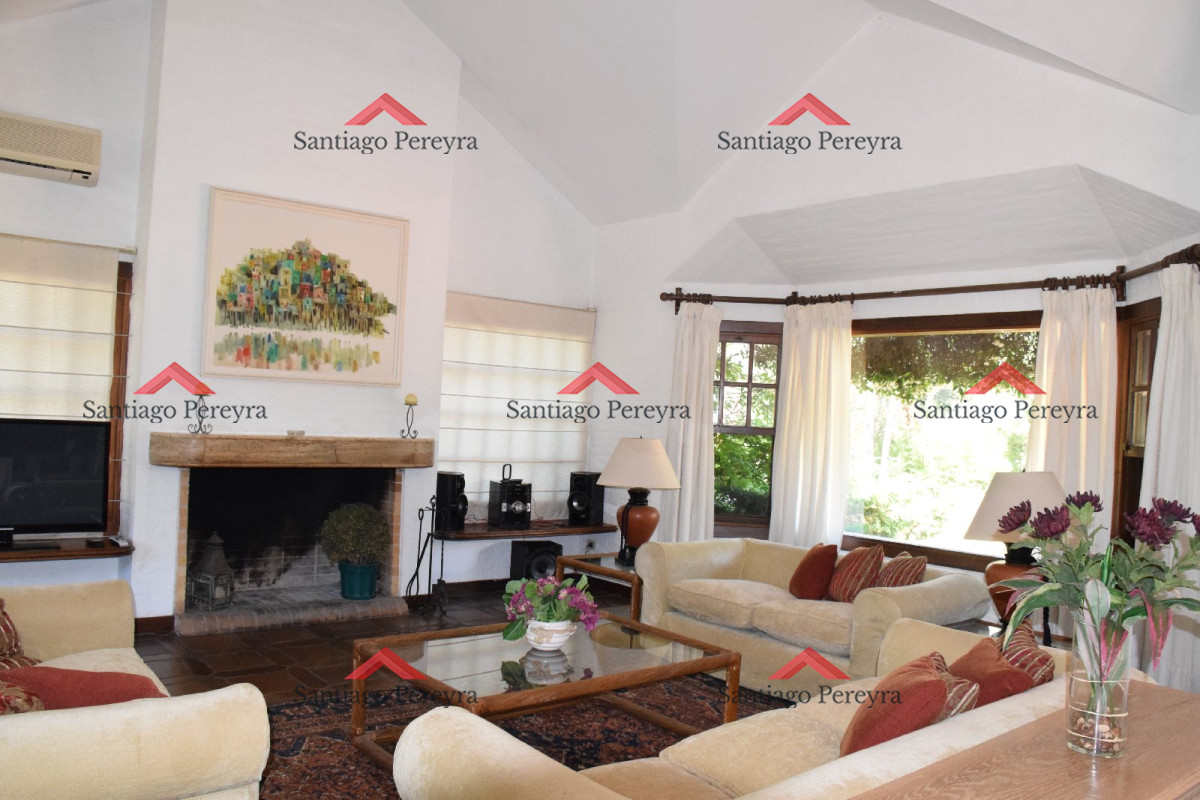 Beverly Hills - GoPunta - Portal Inmobiliario de Punta del Este - Maldonado