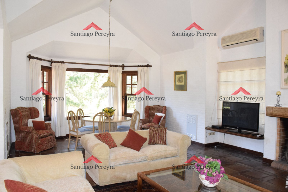 Beverly Hills - GoPunta - Portal Inmobiliario de Punta del Este - Maldonado