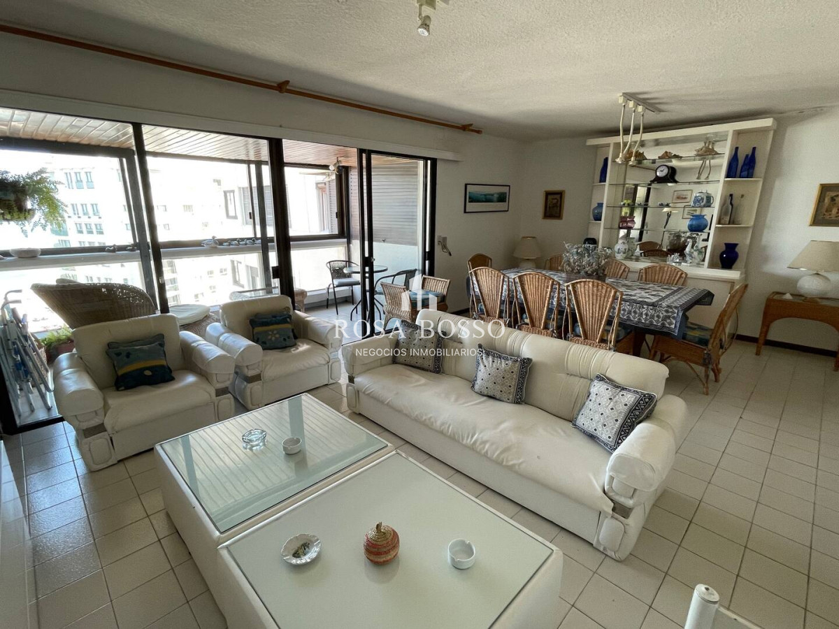 Brava - GoPunta - Portal Inmobiliario de Punta del Este - Maldonado