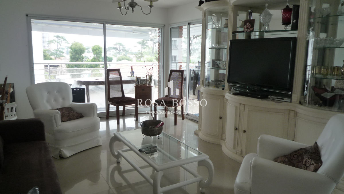 Aidy Grill - GoPunta - Portal Inmobiliario de Punta del Este - Maldonado