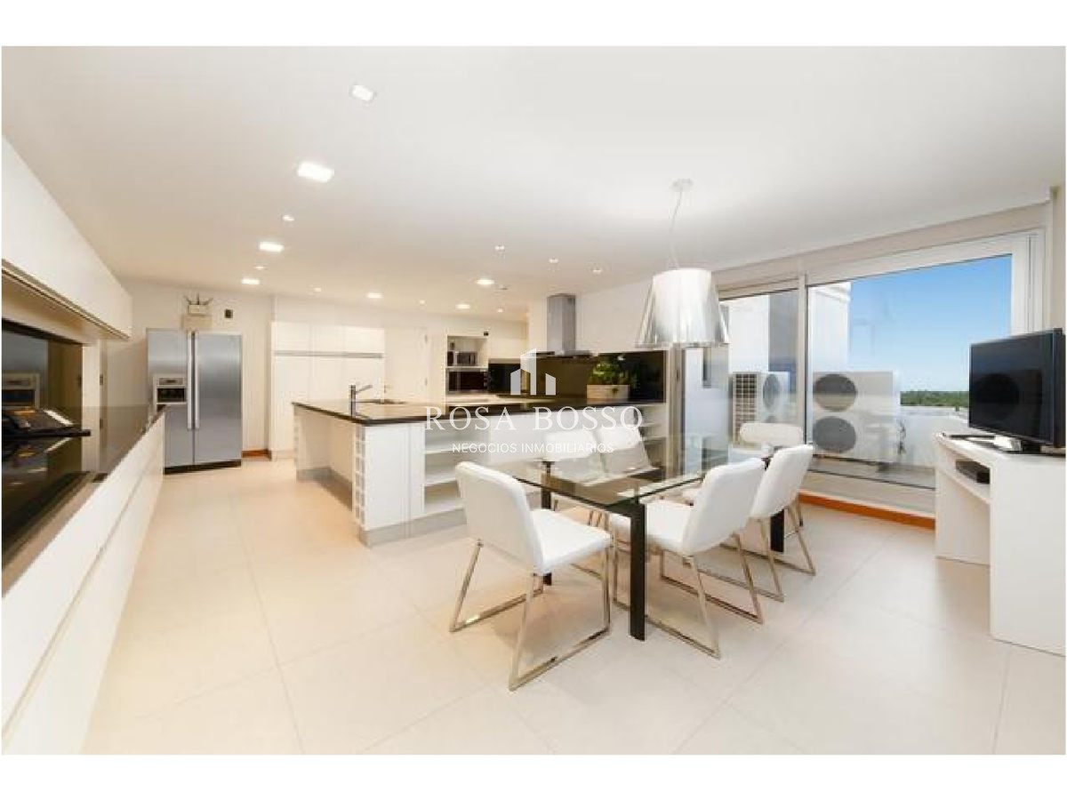Brava - GoPunta - Portal Inmobiliario de Punta del Este - Maldonado