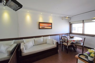 Apartamento lindo y luminoso, ubicado en Península 