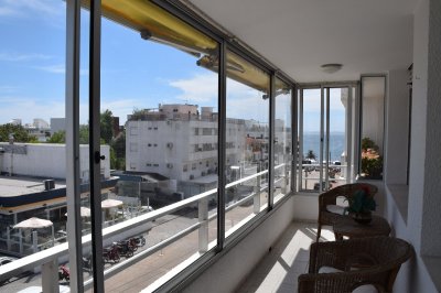 Apartamento en Peninsula, 3 dormitorios *