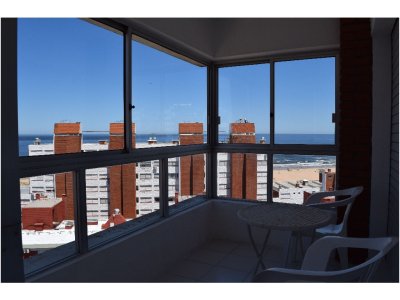 Apartamento en Brava, 1 dormitorios *