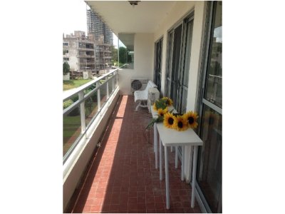 Apartamento en Aidy Grill, 2 dormitorios *