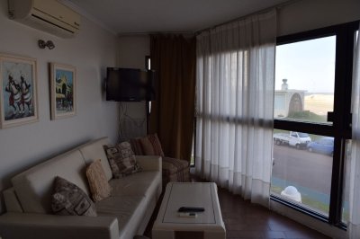 Apartamento en Brava, 2 dormitorios *