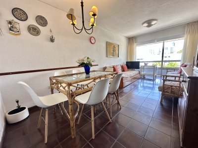 Apartamento en Aidy Grill, 2 dormitorios *