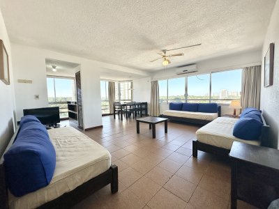 Venta Apartamento 2 dormitorios Roosevelt Punta del Este