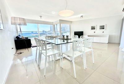 Apartamento Alquiler 3 dormitorios Mansa Punta del Este Alexander Collection