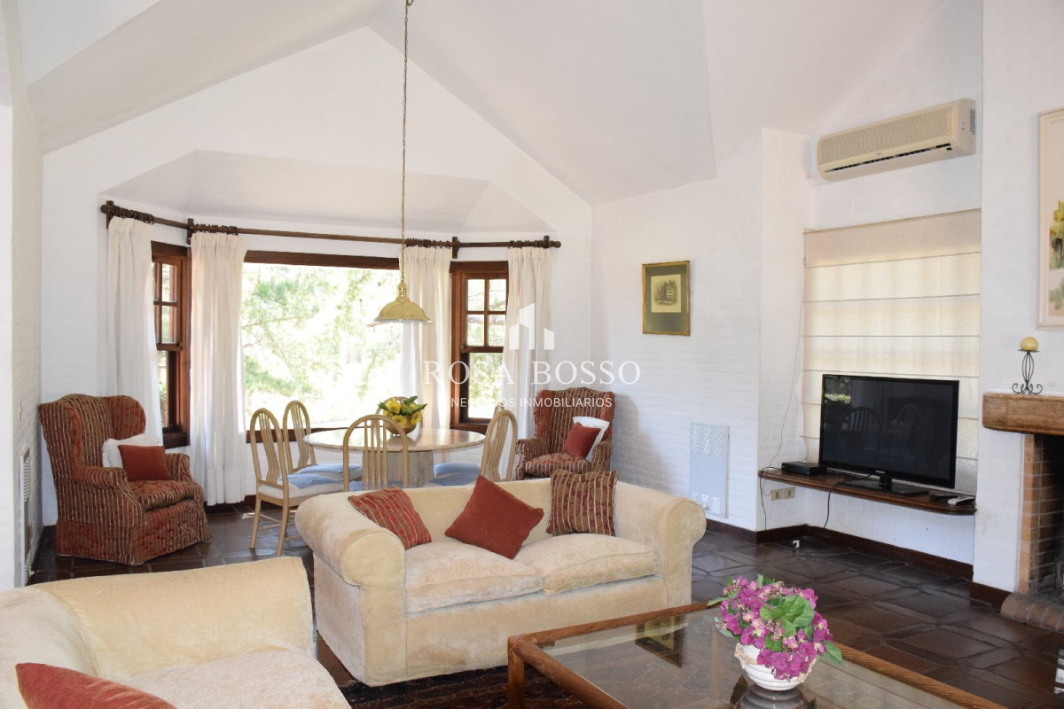 Beverly Hills - GoPunta - Portal Inmobiliario de Punta del Este - Maldonado
