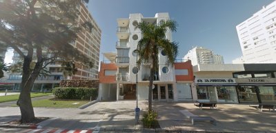 Apartamento en Peninsula, 3 dormitorios *