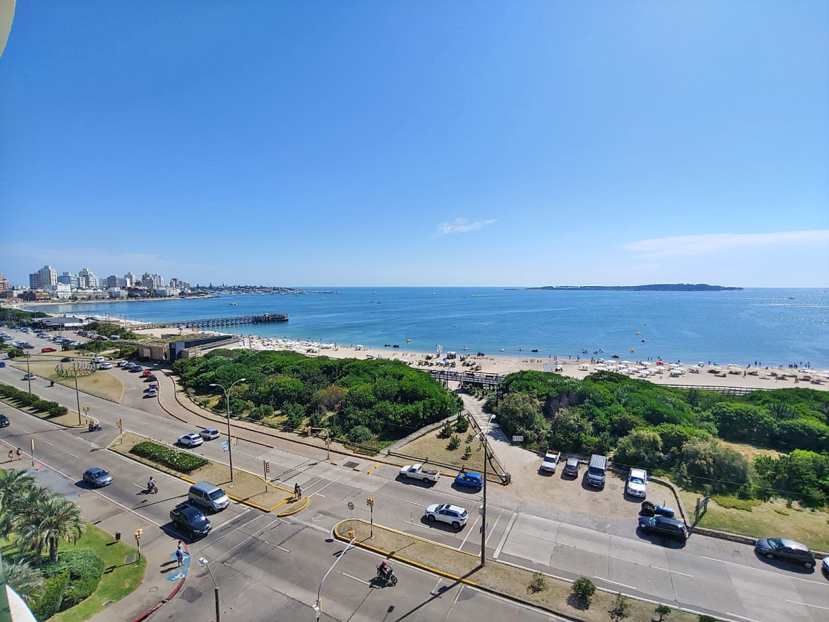 Edificio en primera fila