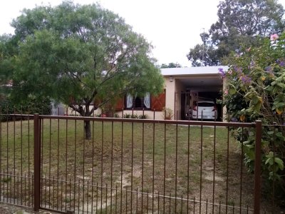 oprtunidad en costa azul casa 2 dormitorios