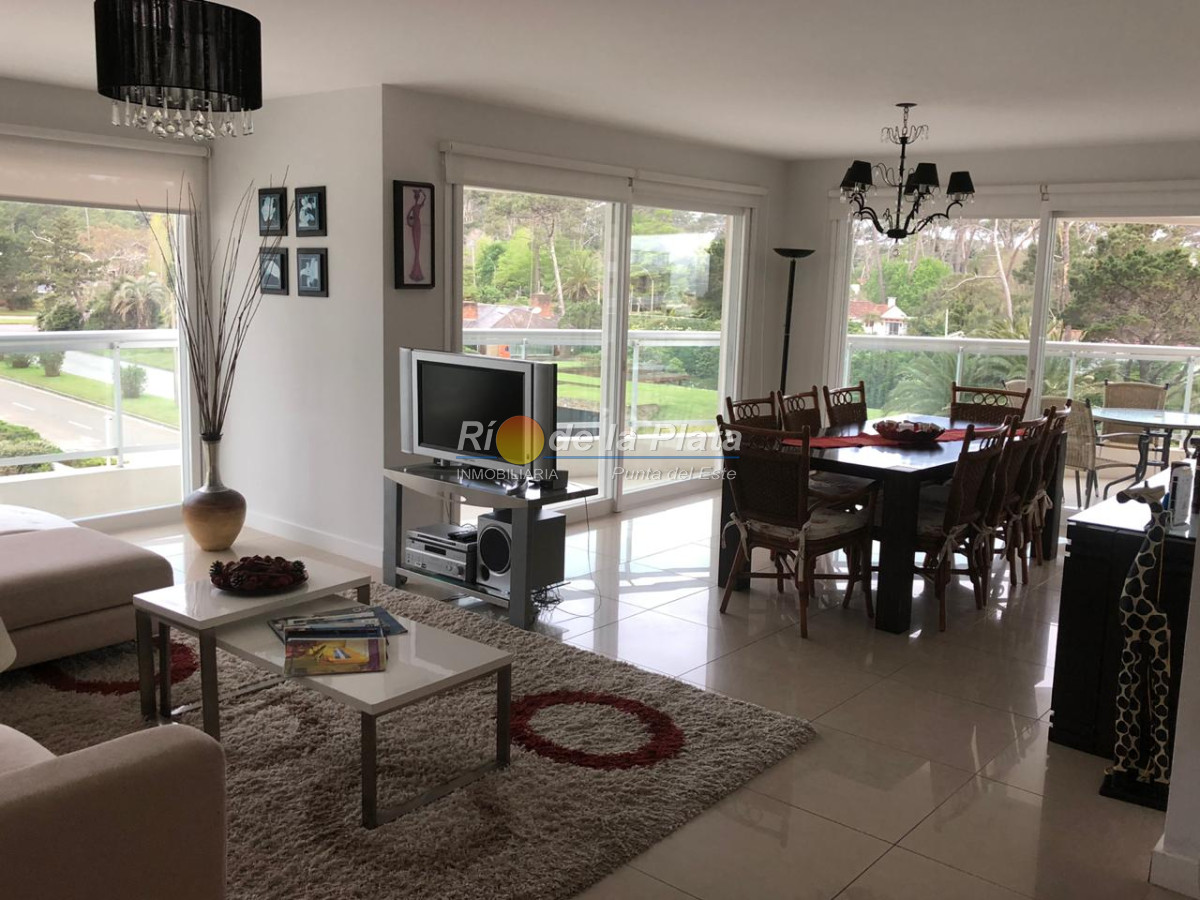 Mansa - GoPunta - Portal Inmobiliario de Punta del Este - Maldonado