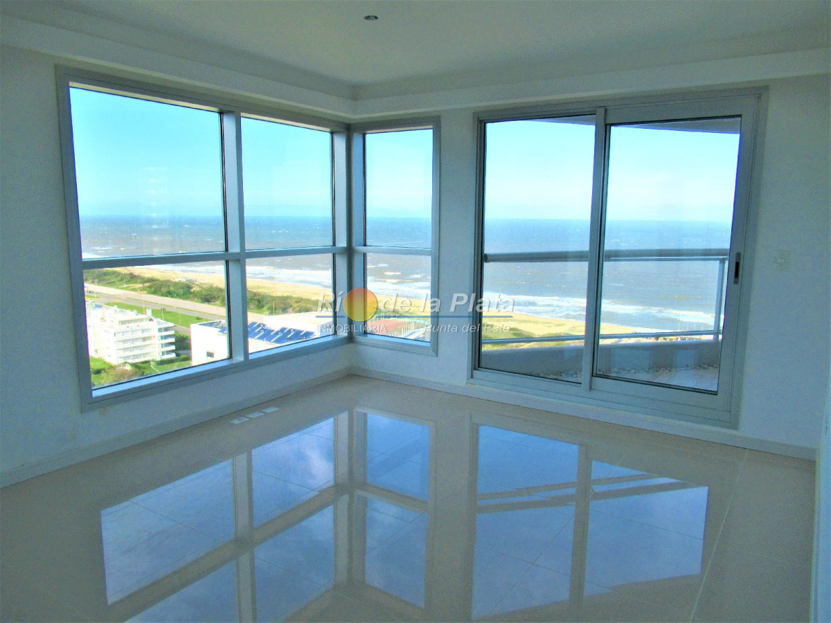 Brava - GoPunta - Portal Inmobiliario de Punta del Este - Maldonado