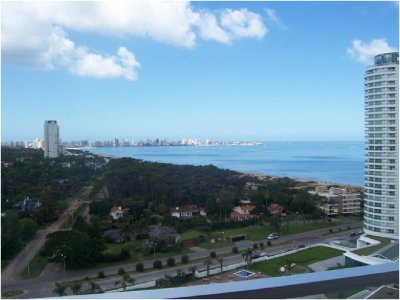 Apartamento en Punta del Este, Mansa