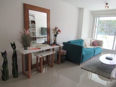 Wind Tower a 80 metros de Playa Brava