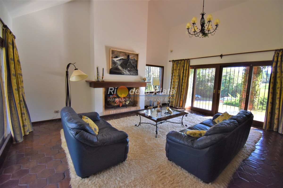 Golf - GoPunta - Portal Inmobiliario de Punta del Este - Maldonado