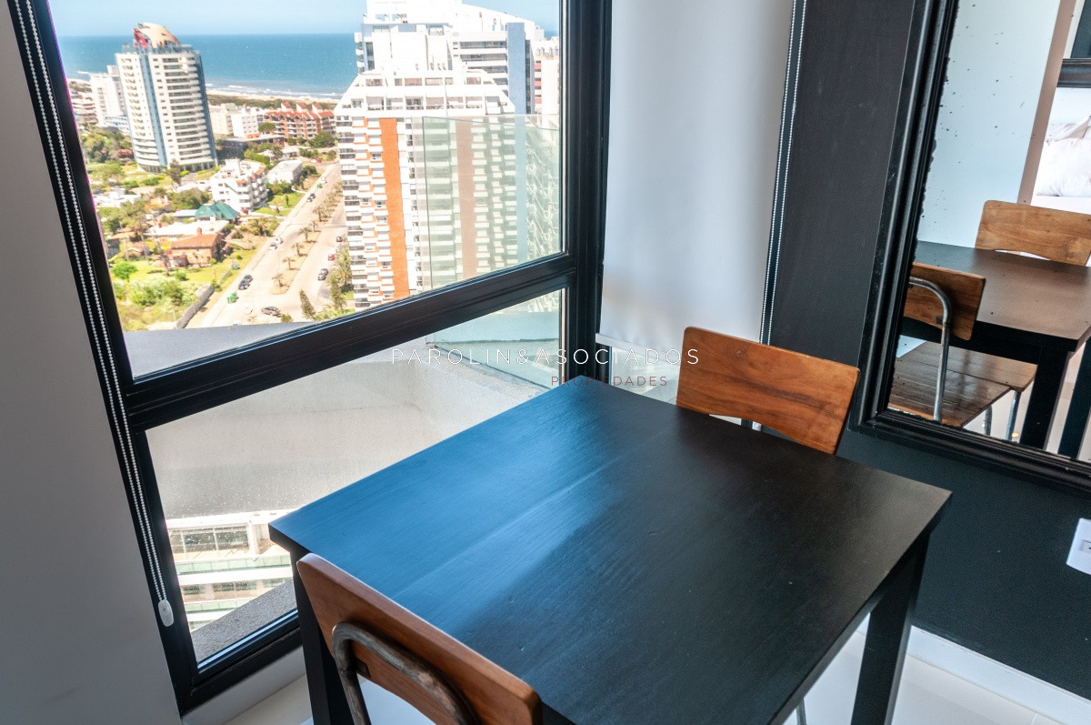 Aidy Grill - GoPunta - Portal Inmobiliario de Punta del Este - Maldonado