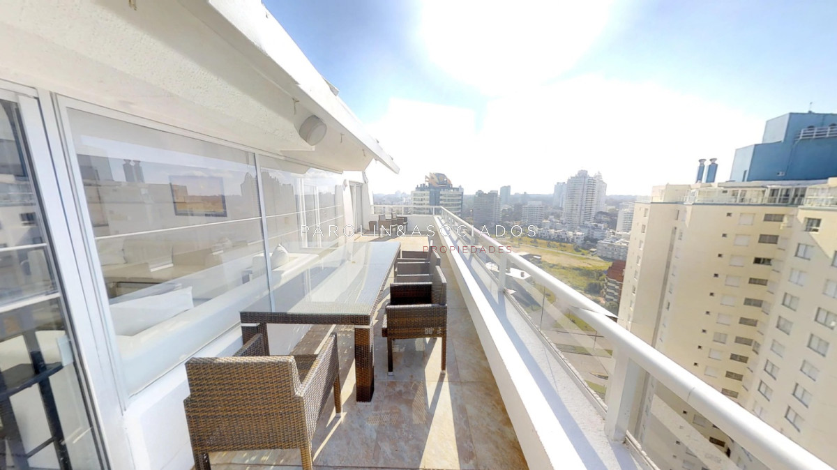 Brava - GoPunta - Portal Inmobiliario de Punta del Este - Maldonado