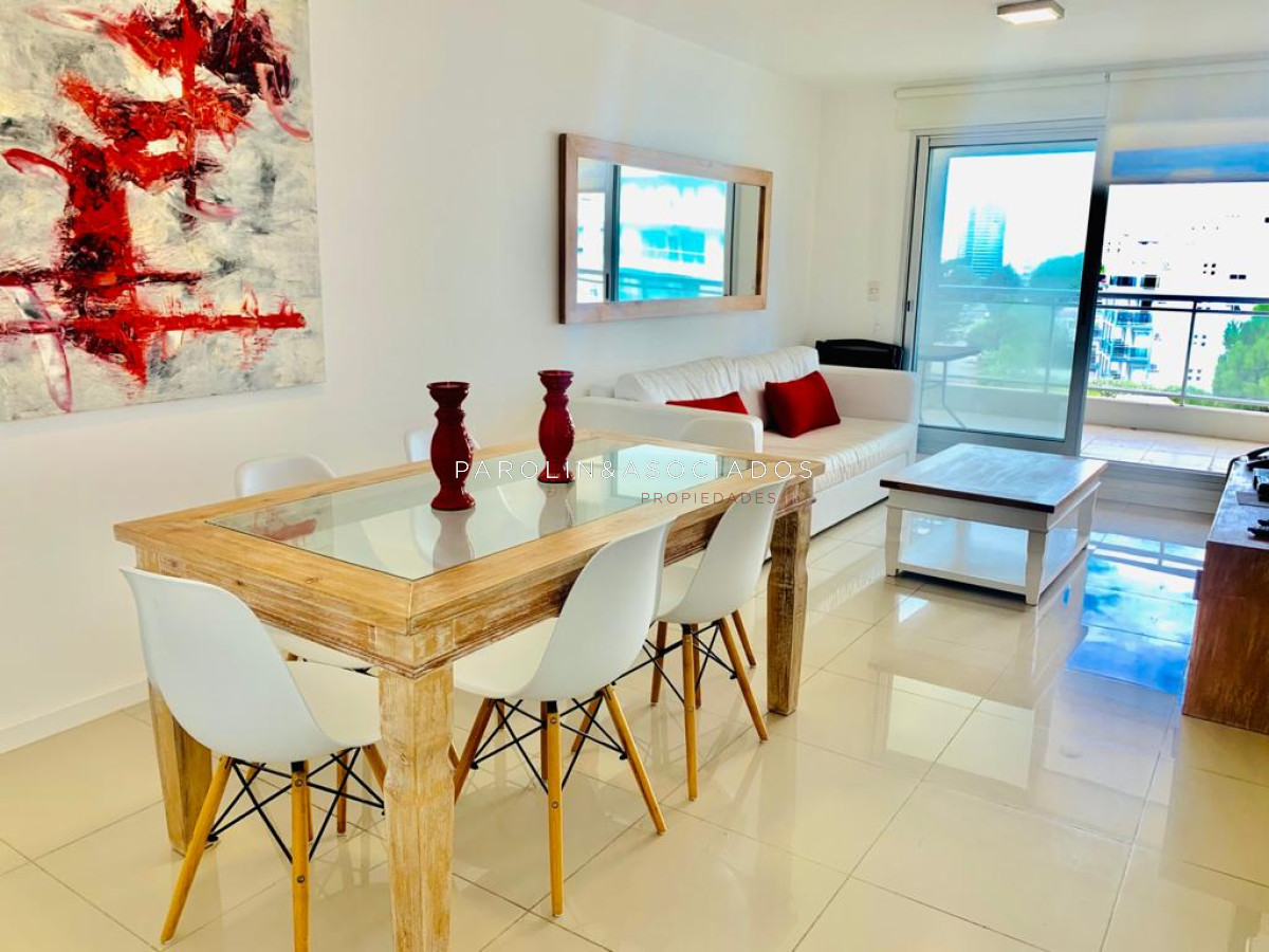 Aidy Grill - GoPunta - Portal Inmobiliario de Punta del Este - Maldonado